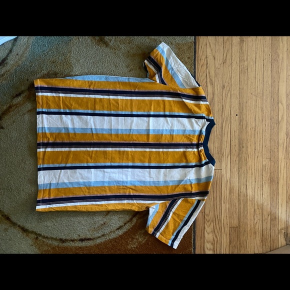 Clothes - Picture 10 of 16